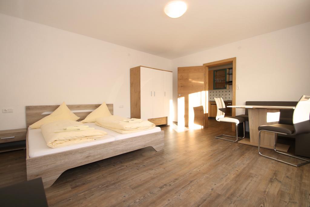 Апартаменти Haus Sonnenterrasse Санкт-Файт-ім-Понґау Екстер'єр фото